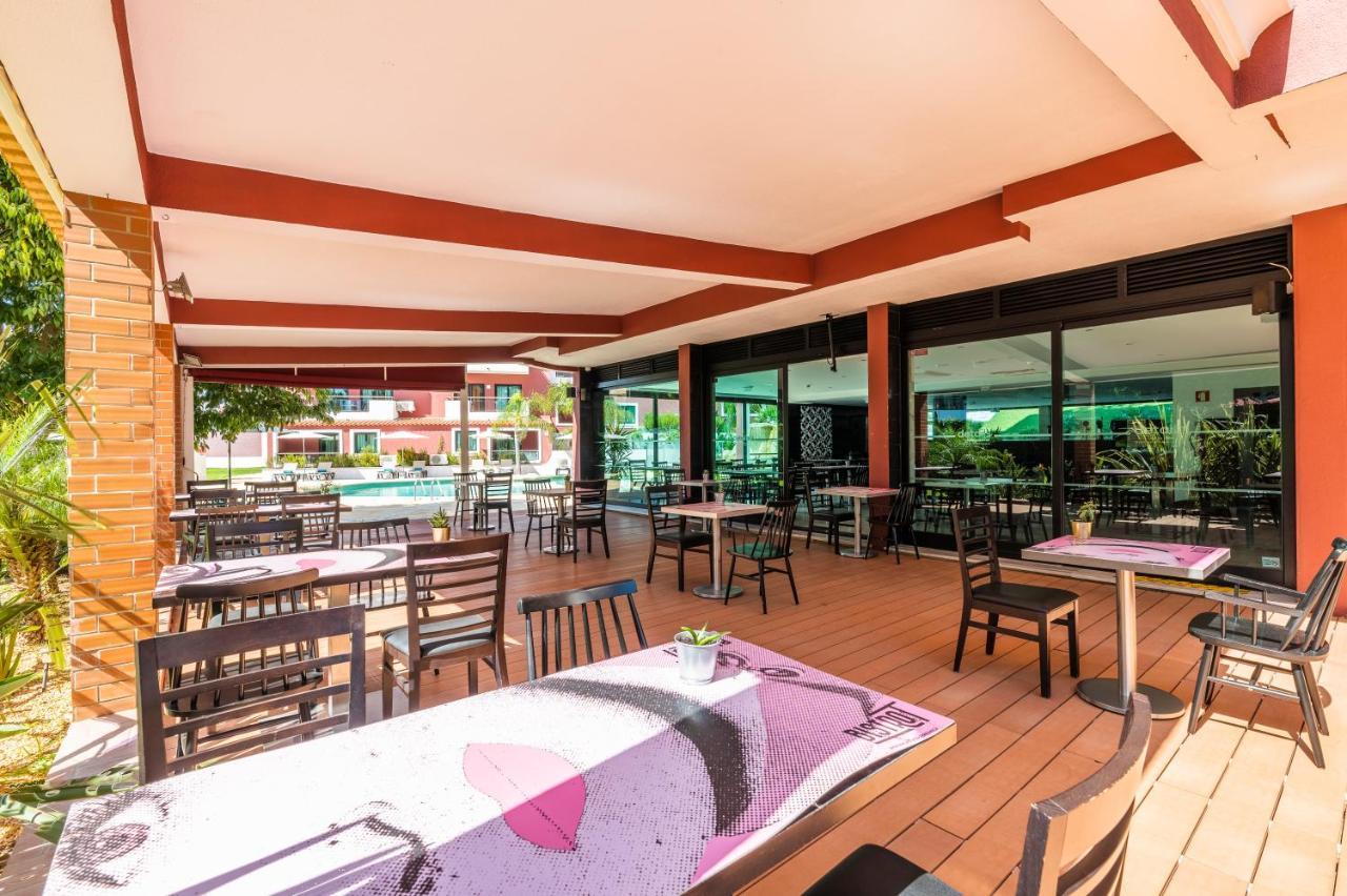 Topazio Vibe Beach Hotel & Apartments - Adults Friendly Albufeira Kültér fotó